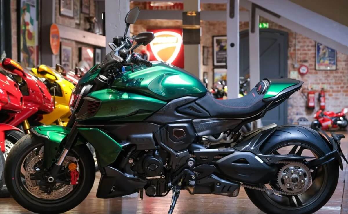 Ducati y Bentley: La Alianza de Lujo que Promete Sorprender al Mundo Motorizado en 2027 MDP Ducati Diavel Bentley la moto mas especial Ducati y Bentley: La Alianza de Lujo que Promete Sorprender al Mundo Motorizado en 2027