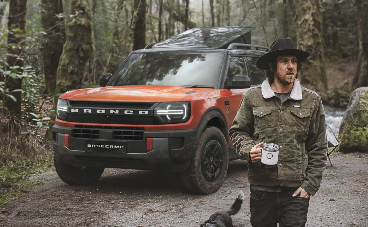 MDP Ford Bronco Basecamp frente El Ford Bronco Basecamp: La Aventura Híbrida Que Conquistará Australasia