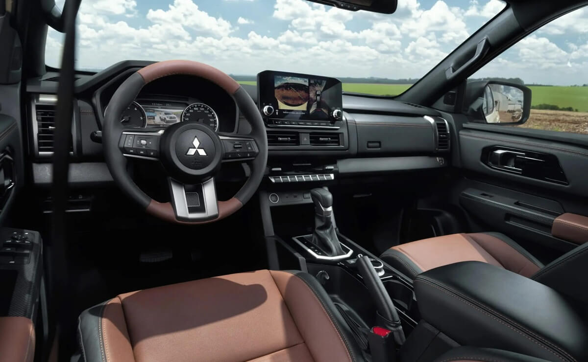 MDP Interior Mitsubishi Pajero o Montero Mitsubishi Triton 2028: La Evolución Que Todos Esperaban
