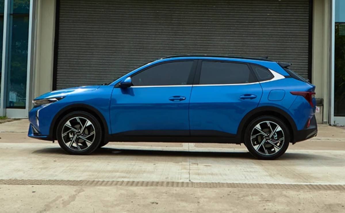 MDP Kia K3 Cross perfil Kia K3: El Nuevo Contendiente Compacto que Reescribe las Reglas del Juego en Argentina