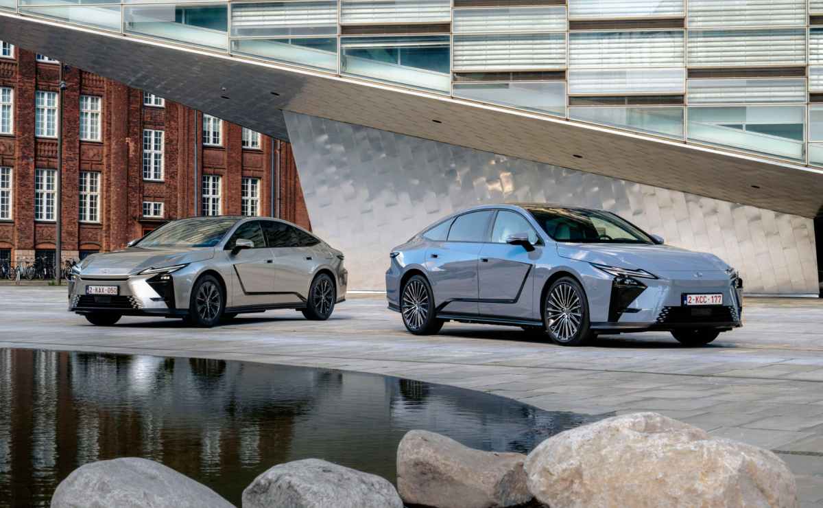 MDP Lexus ES 2026 sedan 1 ¿Es el nuevo sedán de Lexus el paso hacia el futuro de los autos premium?