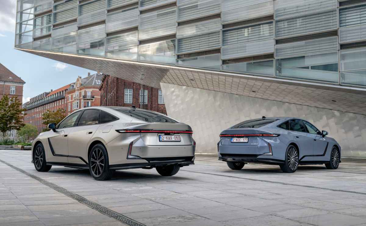 MDP Lexus ES 2026 sedan 2 ¿Es el nuevo sedán de Lexus el paso hacia el futuro de los autos premium?