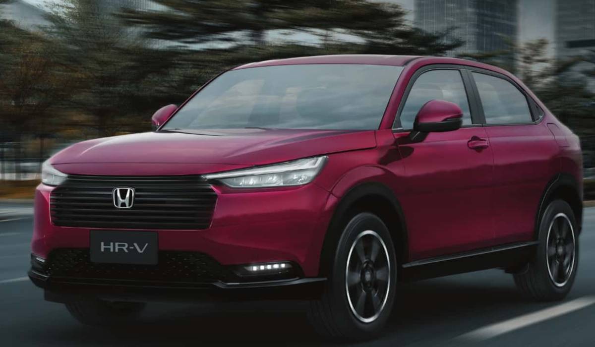 ¿Vale la pena invertir en la Honda HR-V EXL por sus mejoras en seguridad y confort? MDP Nuevo Honda HR V accion ¿Vale la pena invertir en la Honda HR-V EXL por sus mejoras en seguridad y confort?