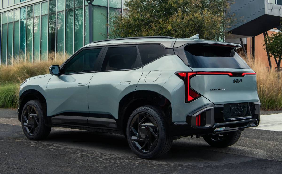 La Nueva Kia Seltos 2027: Un Cambio de Juego en el Mercado Mexicano de SUVs MDP Nuevo Kia Seltos 2027 trasera La Nueva Kia Seltos 2027: Un Cambio de Juego en el Mercado Mexicano de SUVs