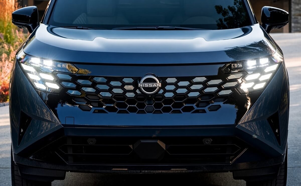 La revolución oscura: ¿Es el 'Caballero Negro' la nueva tendencia en el diseño automotriz? MDP Nuevo Nissan Rogue La revolución oscura: ¿Es el 'Caballero Negro' la nueva tendencia en el diseño automotriz?