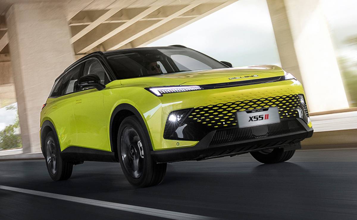 El BAIC X55 II Hybrid revoluciona el mercado argentino: ¿Podrá enfrentarse al Toyota Corolla Cross? MDP SUV BAIC X55 II Hybrid accion 1 El BAIC X55 II Hybrid revoluciona el mercado argentino: ¿Podrá enfrentarse al Toyota Corolla Cross?
