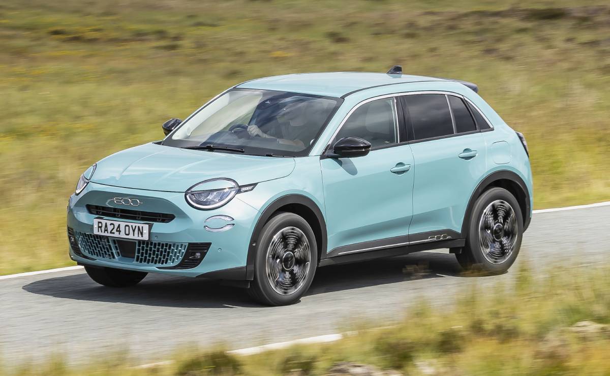 MDP SUV Fiat 600 accion Fiat 600 Hybrid: La nueva joya sustentable que llega a Argentina