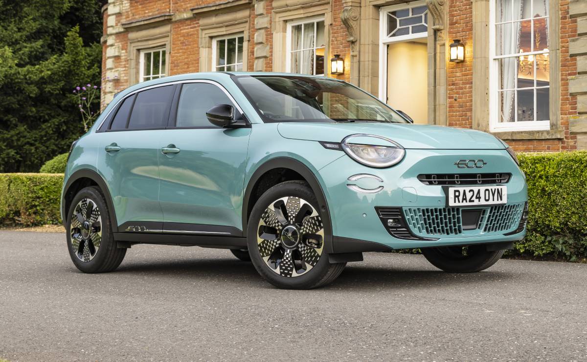 MDP SUV Fiat 600 frente Fiat 600 Hybrid: La nueva joya sustentable que llega a Argentina