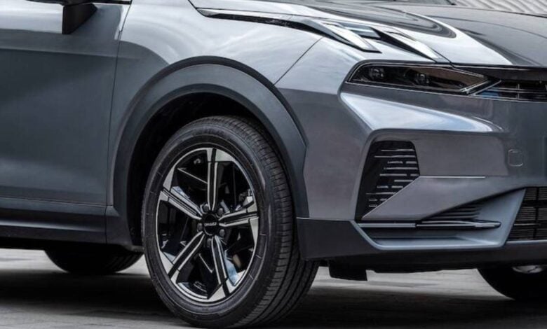 MDP SUV Lynk Co 06 teaser 1 Lynk & Co 06: El SUV híbrido enchufable que conquista Argentina
