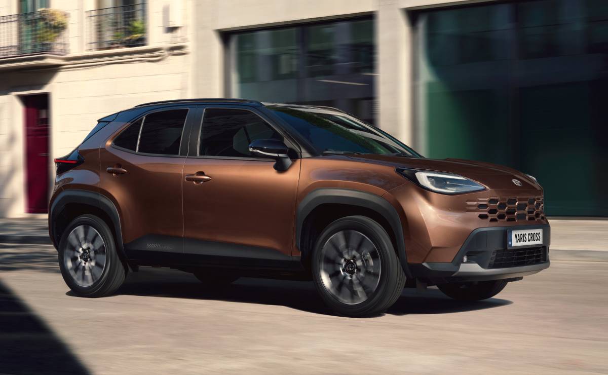 Toyota Yaris Cross 2026: Una Apuesta Segura con Motor Híbrido y Consumo Reducido MDP Toyota Yaris Cross 2026 accion 1 Toyota Yaris Cross 2026: Una Apuesta Segura con Motor Híbrido y Consumo Reducido