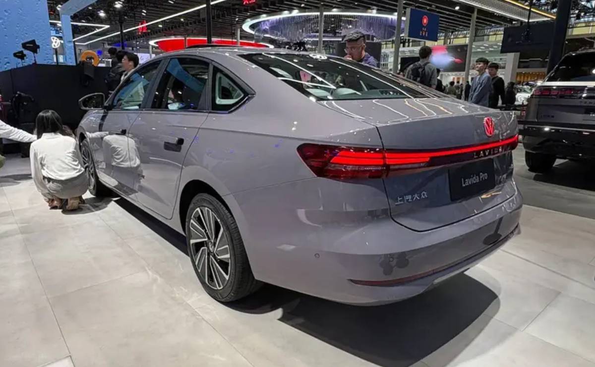 Volkswagen Lavida Pro: El sedán que redefine el estándar de confort y seguridad MDP Volkswagen Lavida Pro trasera Volkswagen Lavida Pro: El sedán que redefine el estándar de confort y seguridad