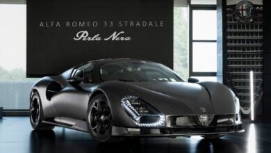 MDP alfa romeo 33 stradale perla nera 620 cv 1200x740 1 El Arte del Carbono Visible: La Tendencia que Cautiva a los Autos de Lujo