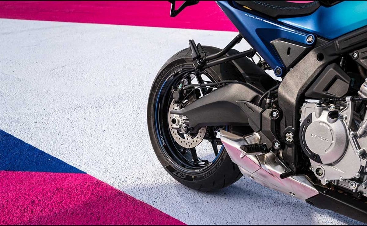MDP cfmoto 675nk aspar3 CFMOTO: La Motocicleta Deportiva Que Revoluciona el Mercado por Menos de 7000 Euros