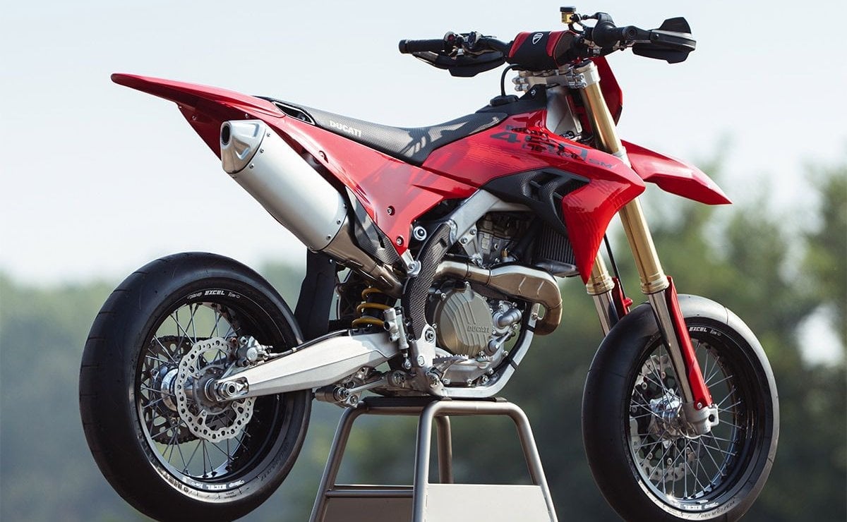 MDP ducati 450sm2 La Ducati Supermotard Desmo450 SM: Revolución Desmodrómica en Europa