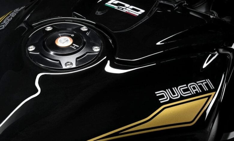 MDP ducati streetfighter v4 s 1002 Ducati: La Fusión Perfecta entre Potencia Moderna y Estilo Clásico