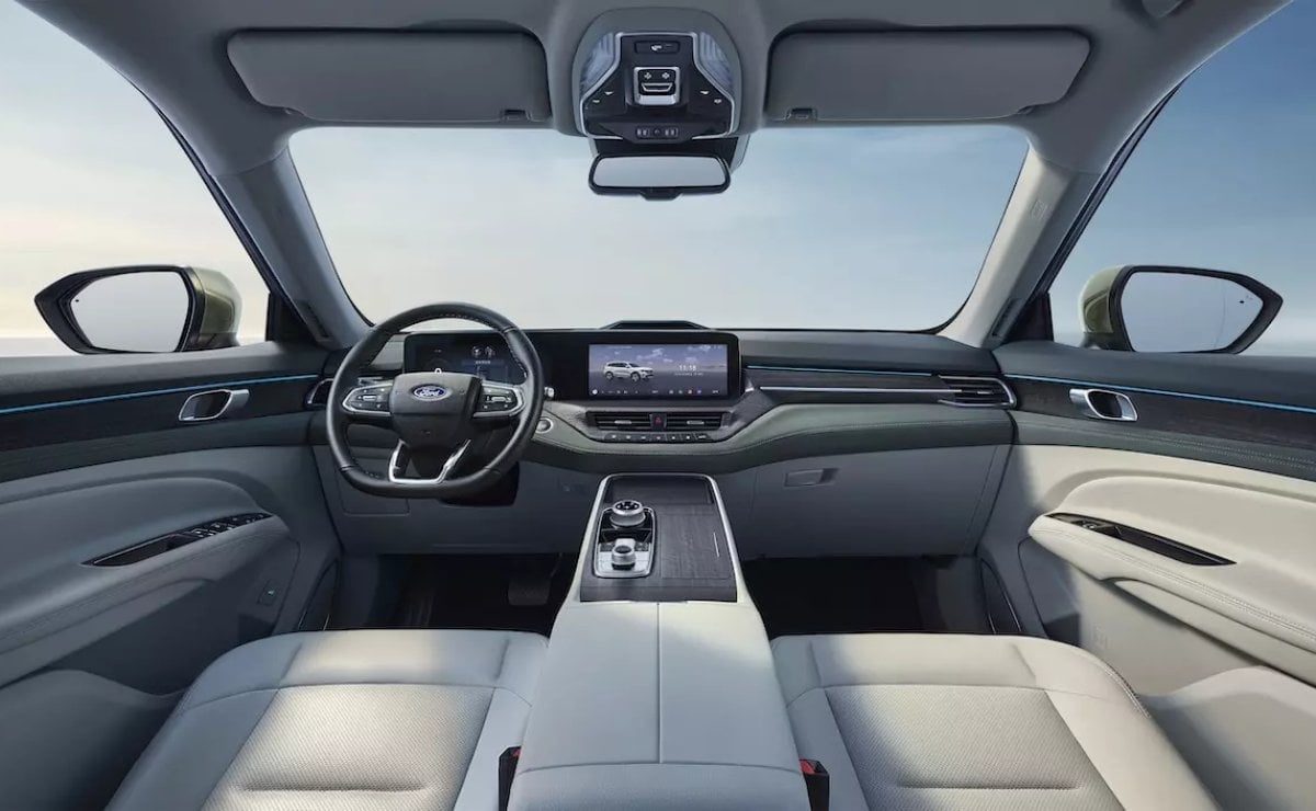 MDP ford equator phev1 Ford Equator PHEV: El SUV híbrido enchufable que revoluciona el mercado con su autonomía y potencia excepcional
