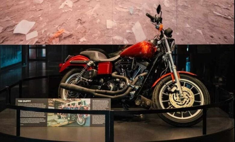 MDP harley davidson 11s La Gloria Restaurada: La Harley-Davidson Super Glide Sport de Tim Duffy en Exhibición