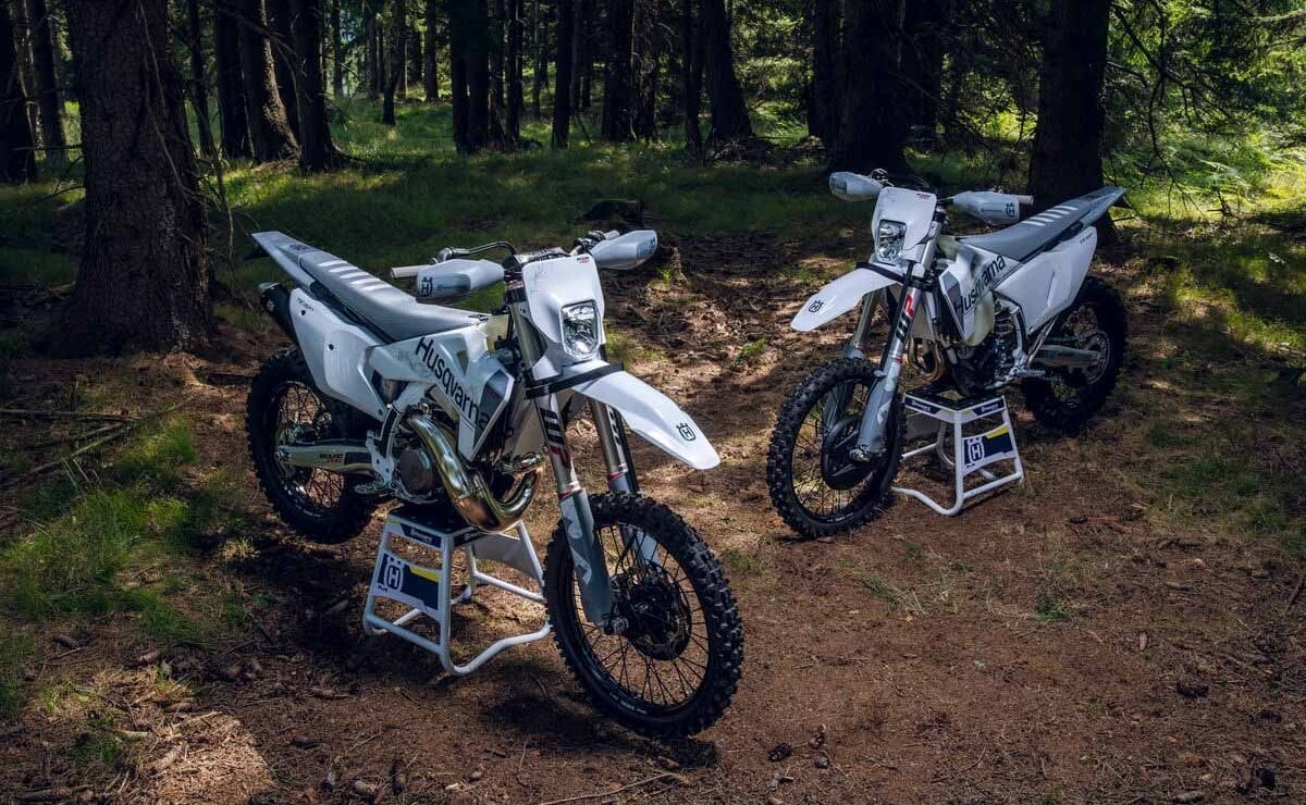Husqvarna Lanza las Versiones Pro de sus TE 300 y FE 350: Innovación y Potencia para el 2027 MDP husqvarna enduro pro4 Husqvarna Lanza las Versiones Pro de sus TE 300 y FE 350: Innovación y Potencia para el 2027
