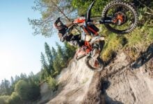 MDP ktm exc 300 hardenduro4 La KTM 300 EXC HARDENDURO 2027: Potencia y Rendimiento para los Amantes del Enduro Extremo