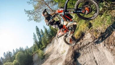 MDP ktm exc 300 hardenduro4 La KTM 300 EXC HARDENDURO 2027: Potencia y Rendimiento para los Amantes del Enduro Extremo