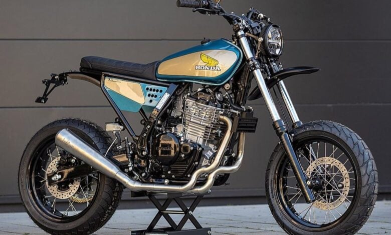 MDP la nx650 fea de honda la trail de los 90 1200x740 1 Thumper: El Resurgir del Motor que Marca el Ritmo de las Nuevas Aventuras Off-Road