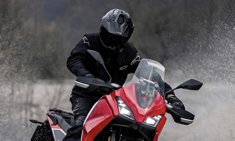 MDP moto morini x cape 700 gold edition Moto Morini amplía su apuesta en Argentina con la X-CAPE 700 Gold Edition