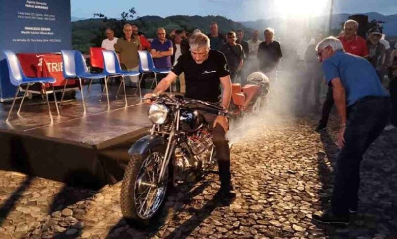 El Regreso de una Leyenda: La Moto con Motor V8 de 500 cc y su Increíble Restauración MDP moto v8 dos tiempo El Regreso de una Leyenda: La Moto con Motor V8 de 500 cc y su Increíble Restauración