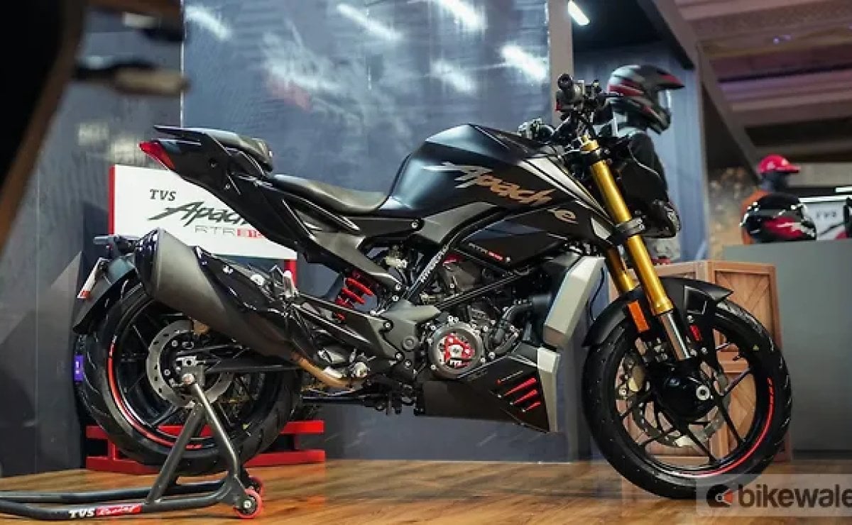 TVS y su Apuesta 'En Negro': Las Ediciones Black Diamond de Apache RTR 310 y RR 310 Revolucionan el Mercado MDP motos tvs apache diamond black edition2 TVS y su Apuesta 'En Negro': Las Ediciones Black Diamond de Apache RTR 310 y RR 310 Revolucionan el Mercado