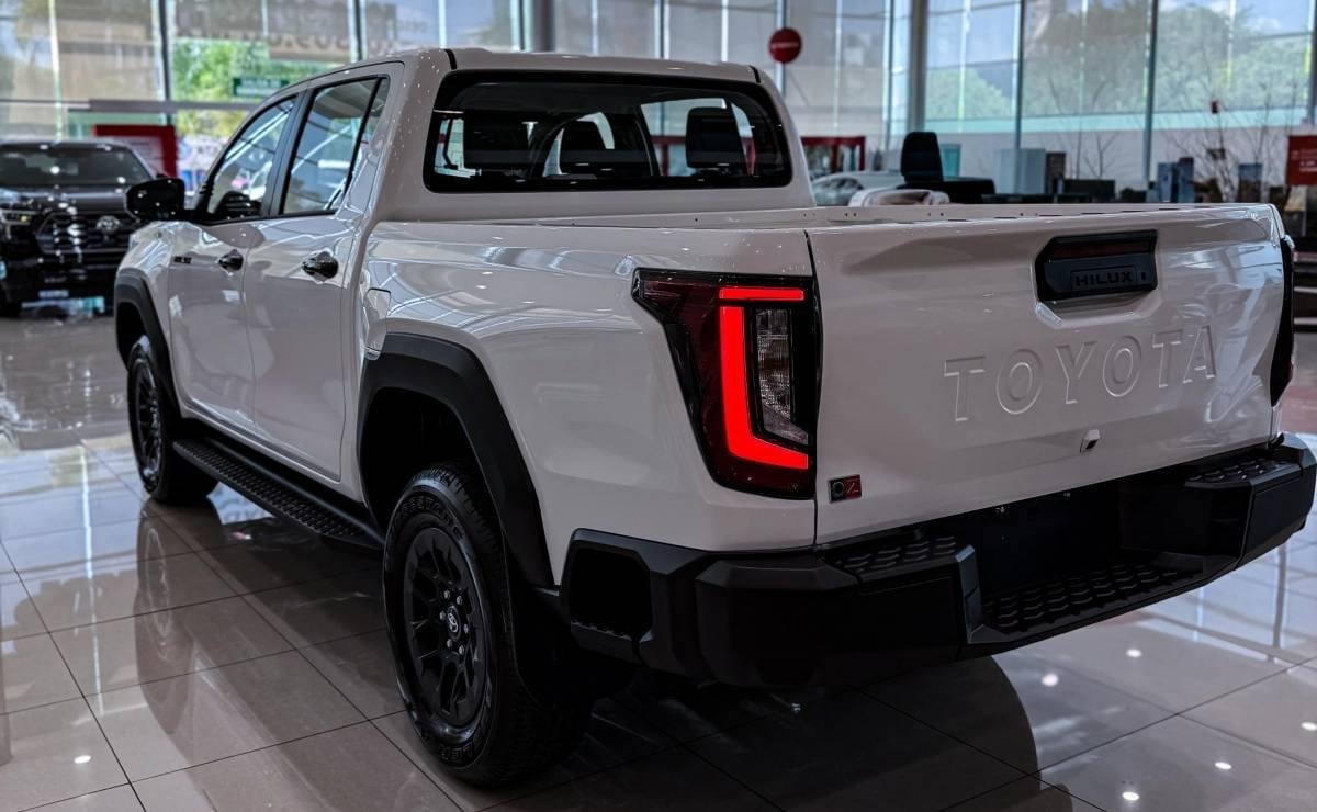 Toyota Hilux 2024: ¿La renovación más radical de la legendaria pick up? MDP toyota hilux 20274 Toyota Hilux 2024: ¿La renovación más radical de la legendaria pick up?