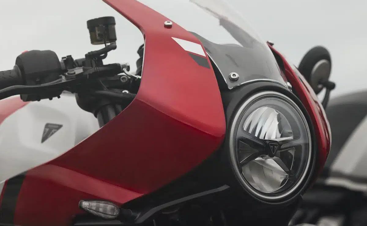La Triumph Thruxton 400: Reimaginando una Leyenda a un Precio Accesible MDP triumph thruxton 400 1 La Triumph Thruxton 400: Reimaginando una Leyenda a un Precio Accesible