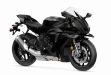 MDP yzf r1 2027 2 1 response jp 1200x740 1 Yamaha R1: La Máxima Expresión de la Tecnología MotoGP en la Calle