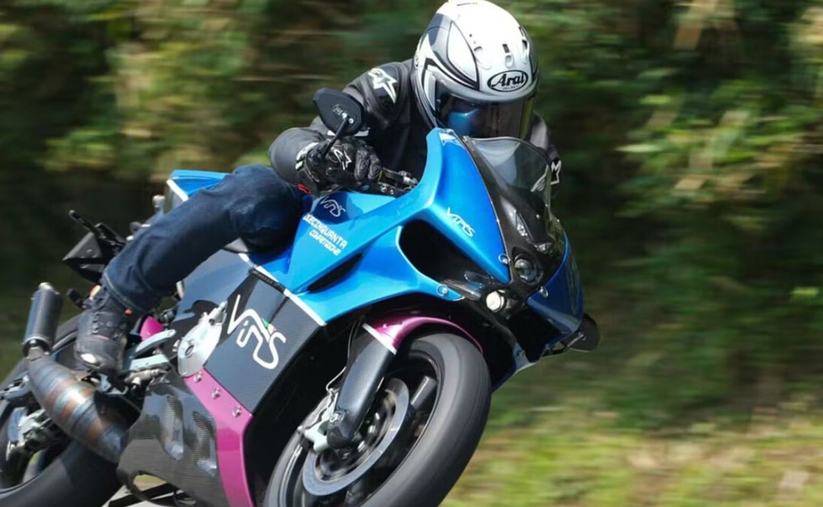 MDP 75 cv y 122 kg en dos tiempos la moto qu Duecinquanta: La Revolución del Motor de Dos Tiempos que Choca con la Regulación Europea