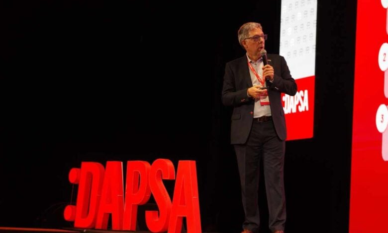 DAPSA Redefine el Futuro: Nuevo Plan de Excelencia 2027 y Imagen Renovada MDP DAPSA presento su nueva imagen y un plan integral para desarrollar su red 3 DAPSA Redefine el Futuro: Nuevo Plan de Excelencia 2027 y Imagen Renovada