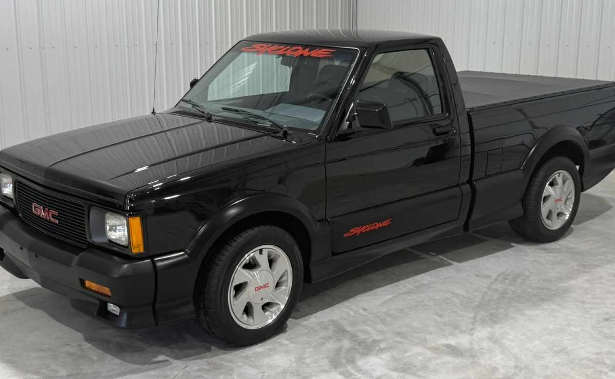 MDP GMC Syclone pick up 2 GMC Syclone 1991: El Regreso de una Leyenda Deportiva