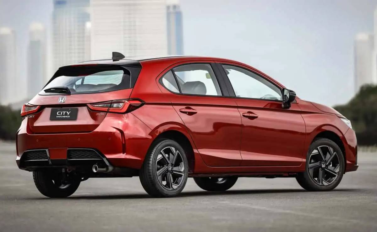 Honda City Hatchback 2027: Innovación y potencia en un tamaño compacto MDP Hatchback Honda City 2027 trasera Honda City Hatchback 2027: Innovación y potencia en un tamaño compacto