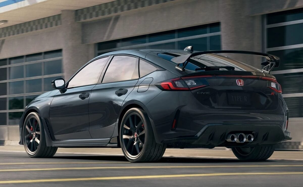Honda Civic Type R 2027: El Resurgir del Icono en América MDP Honda Civic Type R parte trasera Honda Civic Type R 2027: El Resurgir del Icono en América