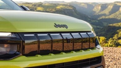 Jeep Avenger: ¿El próximo éxito en SUV híbridos de Argentina? MDP Jeep Avenger teaser 1 Jeep Avenger: ¿El próximo éxito en SUV híbridos de Argentina?