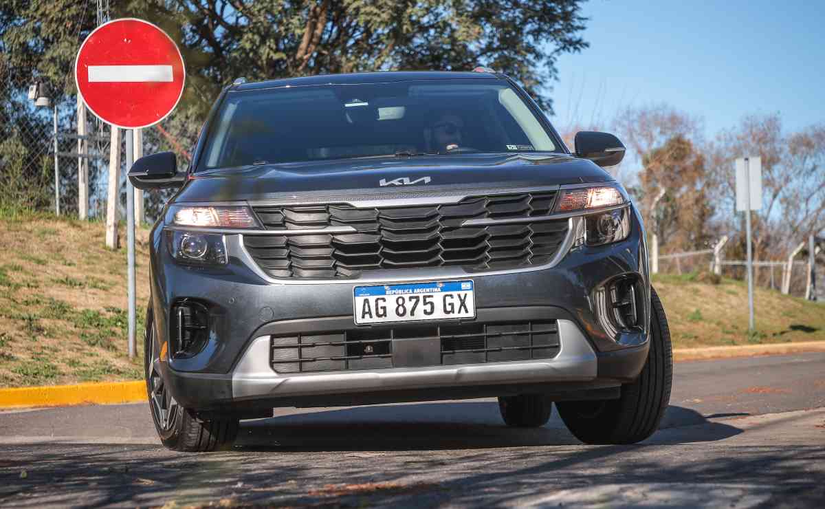Kia Seltos vs. Toyota Yaris Cross: Un Duelo de Titánes en el Mercado Argentino MDP Kia Seltos 2 Kia Seltos vs. Toyota Yaris Cross: Un Duelo de Titánes en el Mercado Argentino