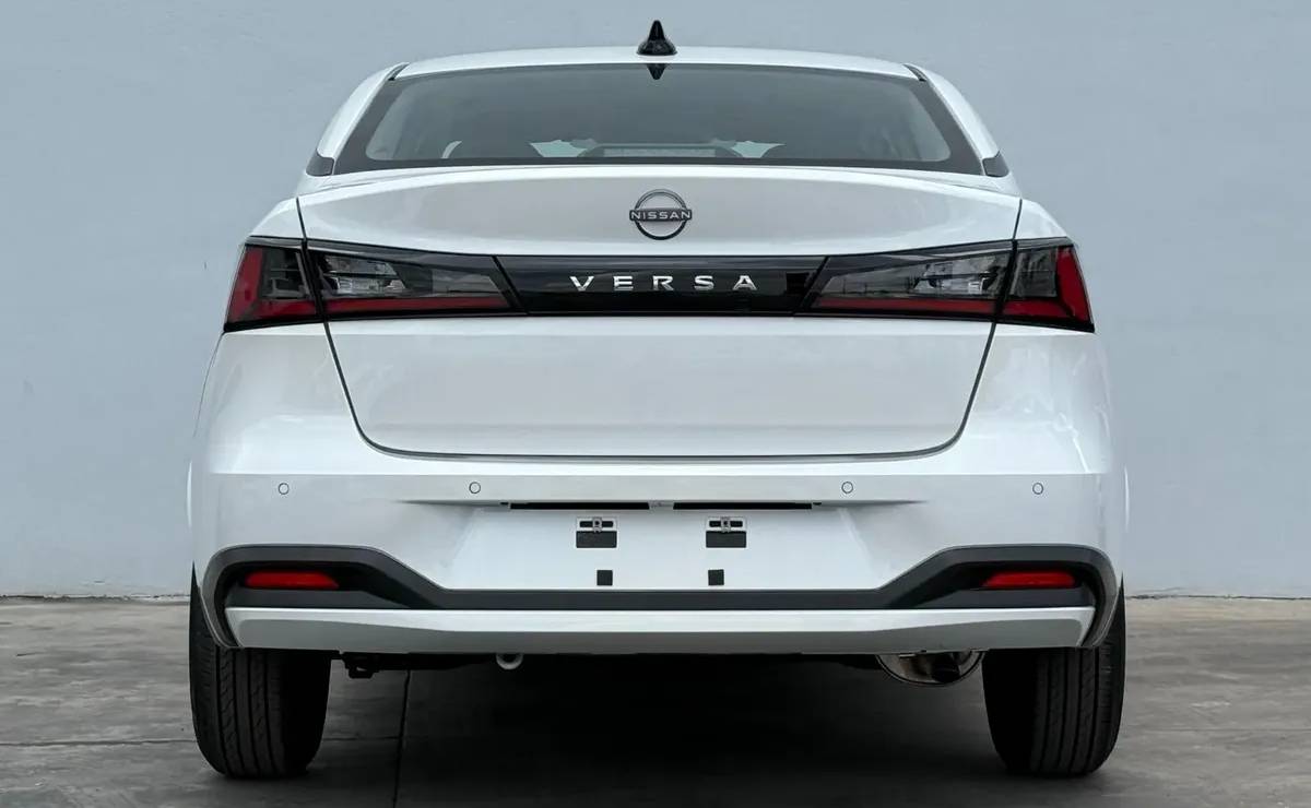 MDP Nissan Versa Sense Base TM cola 1 El Futuro de la Movilidad: Nuevas Baterías y Autonomía Mejorada en Vehículos Híbridos