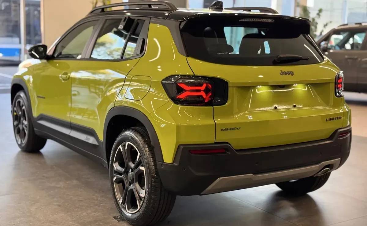 El Jeep Avenger 2026: Un Nuevo Rival en el Terreno de los SUV Compactos MDP Nuevo Jeep Avenger trasera El Jeep Avenger 2026: Un Nuevo Rival en el Terreno de los SUV Compactos