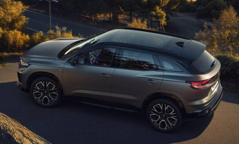 MDP Nuevo Renault Austral perfil ¿Es el Renault Austral E-Tech el SUV híbrido que dominará las calles?