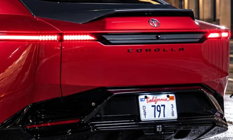 Toyota Corolla 2028: El Futuro Electrificado y Deportivo de un Ícono MDP Nuevo Toyota Corolla 2028 cola Toyota Corolla 2028: El Futuro Electrificado y Deportivo de un Ícono