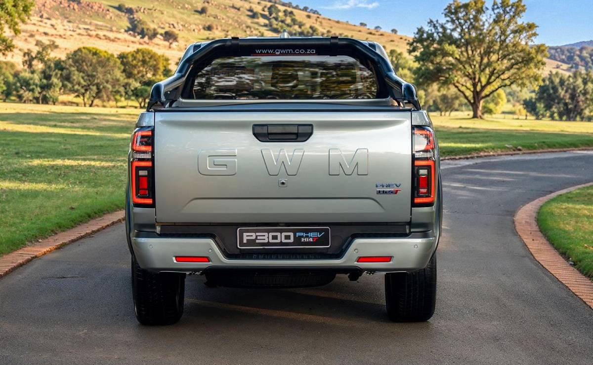 La Revolucionaria GWM P300 PHEV: ¿La Pick-Up Híbrida del Futuro? MDP Pick up GWM P300 PHEV trasera La Revolucionaria GWM P300 PHEV: ¿La Pick-Up Híbrida del Futuro?