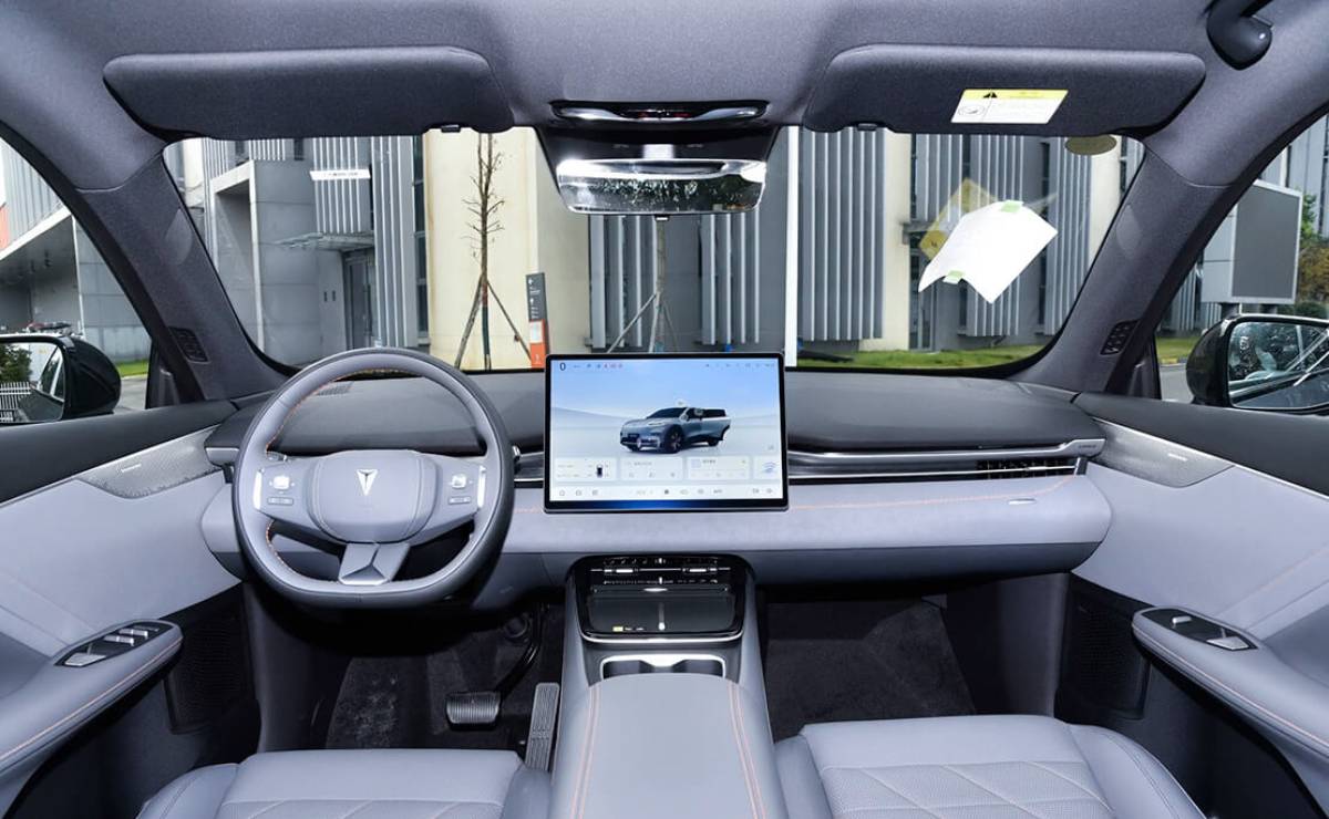 MDP SUV Deepal S05 interior Deepal S05: Descubre el nuevo SUV híbrido enchufable que revoluciona Argentina
