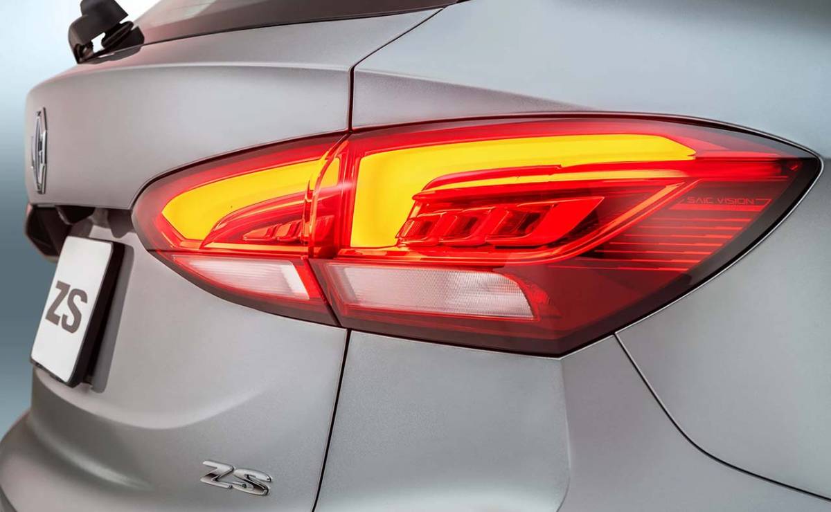MDP SUV MG ZS Naftero Luxury faro ¿Revolucionará el SKYACTIV-Z de Mazda las Normas Euro 7?