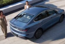 MDP Sedan BYD Seal 5 DM i trasera El Efecto BYD Seal 5 DM-i: ¿Revolucionará el Mercado de los Sedanes en Argentina?