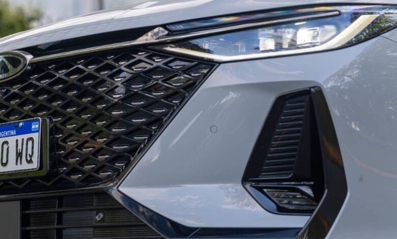 MDP Sedan Chery Arrizo 8 CSH Luxury teaser Chery Arrizo 8: El sedán híbrido enchufable que redefine la autonomía y el equipamiento por menos de 35 mil dólares