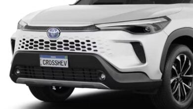 MDP Toyota Corolla Cross XRV Hybrid teaser Toyota Corolla Cross XRV Hybrid 2027: ¿El SUV híbrido más asequible del mercado?