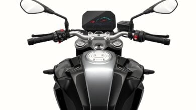 MDP bmw f900 black edition4 BMW F 900 R Black Edition: La motocicleta que redefine la elegancia y tecnología sobre dos ruedas