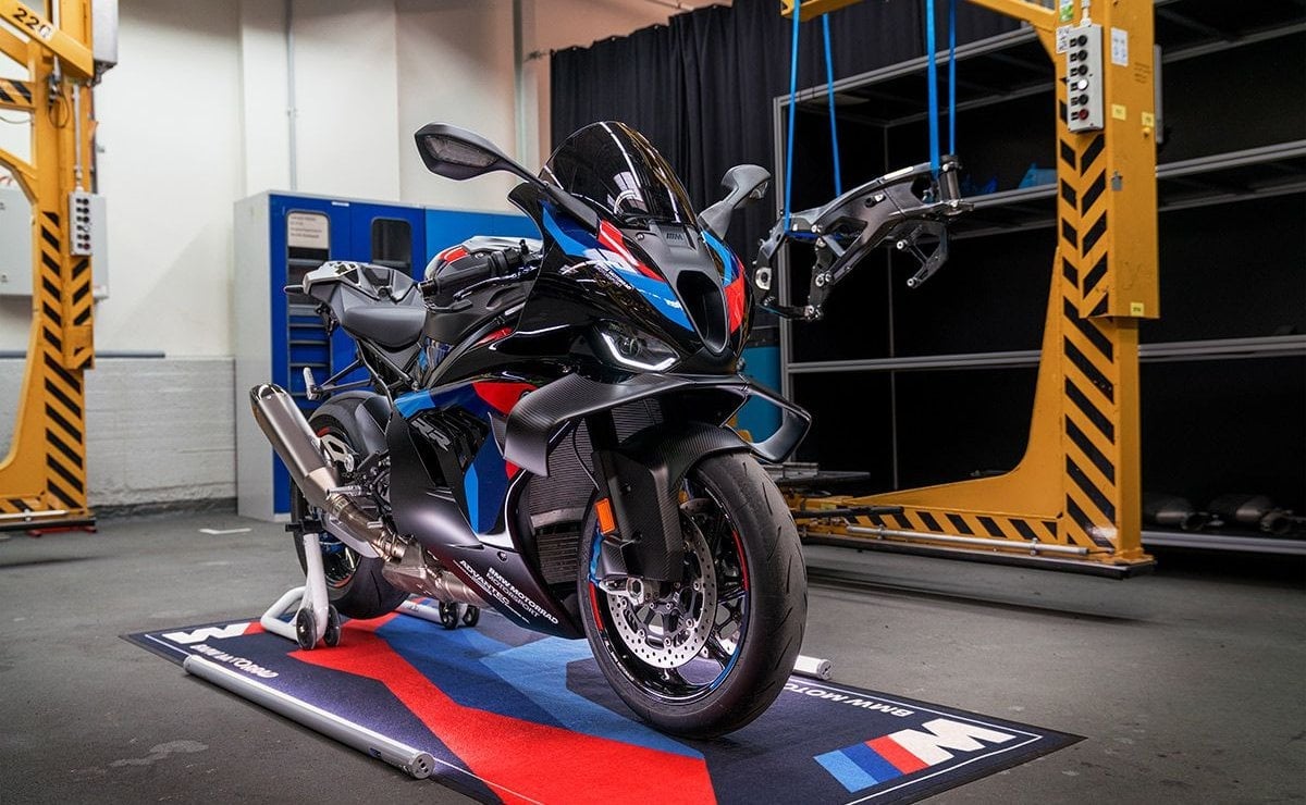 MDP bmw s1000rr 20272 1 ¿La Revolución sobre Ruedas? Conoce la Nueva BMW M 1000 RR 2027